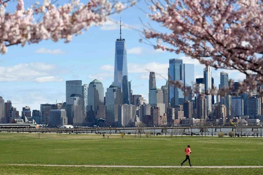 Sweet Home - 20 Minutes To Nyc Jersey City Dış mekan fotoğraf